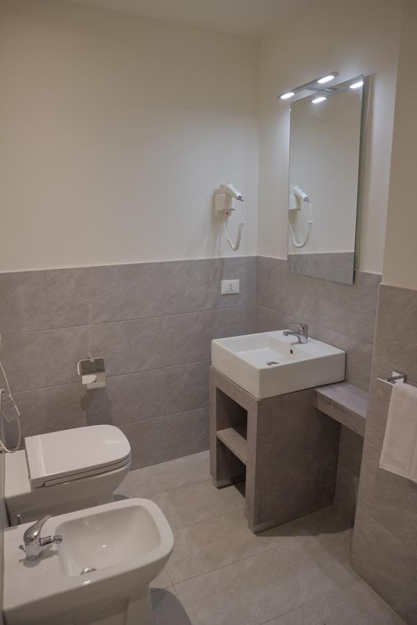 Dimora Dell'Arte - Foresteria Lombarda Smart Rent Sesto San Giovanni Luaran gambar